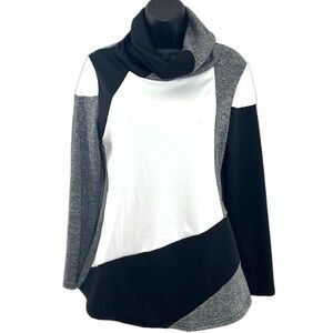 Geometrical Print Cowl Neck Sweater.Black White Gray Size Small